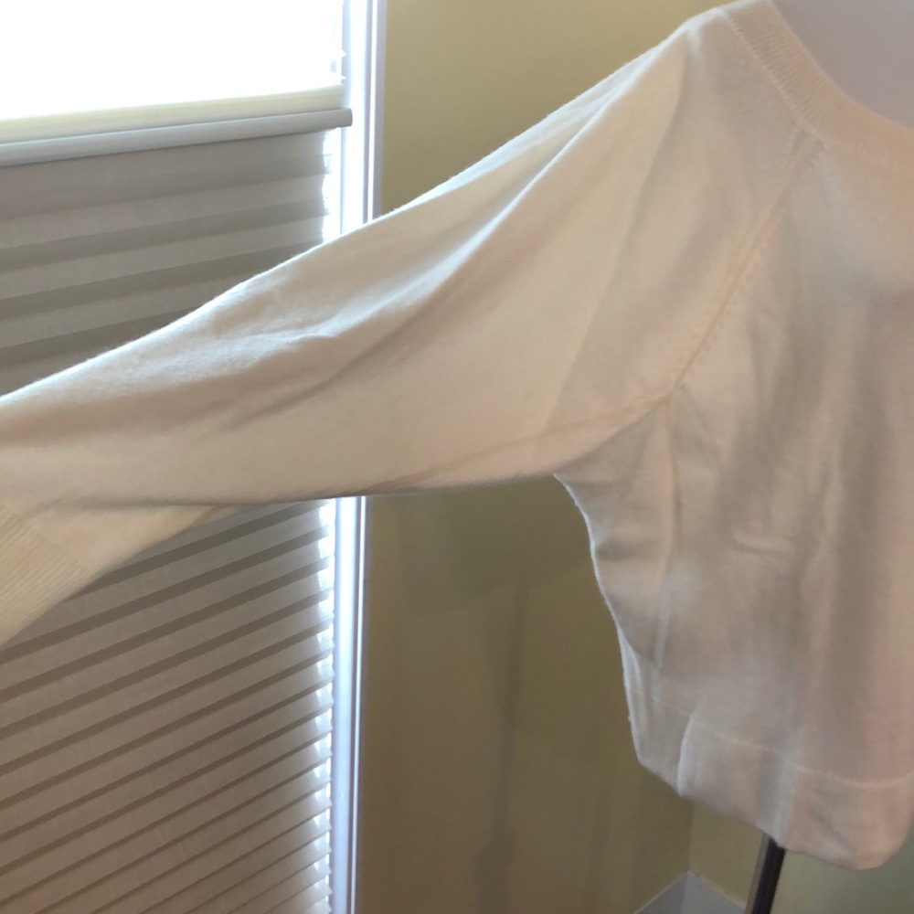 Victoria’s Secret Cashmere Sweater - Picture 5 of 8